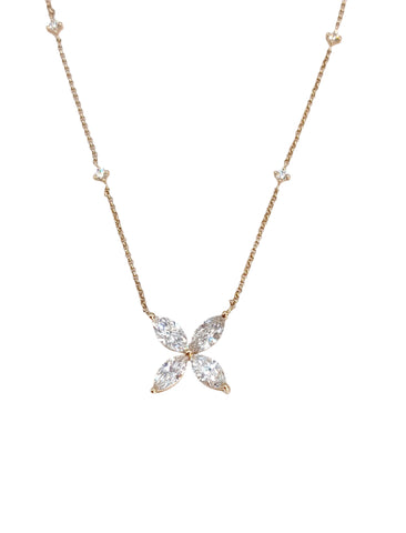 14k Yellow Gold Lab Grown Diamond Flower Necklace